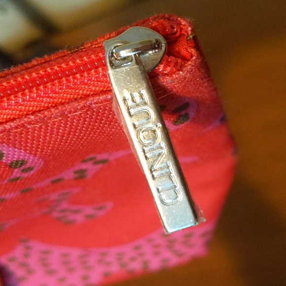 Clinique Makeup Bag - Picture 3 of 4